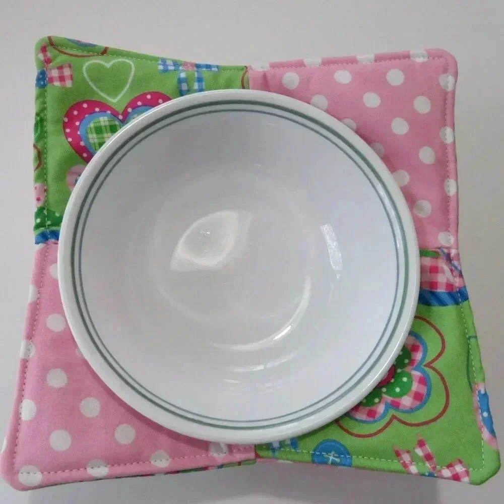 Microwave bowl cozy, patchwork soup bowl cozy